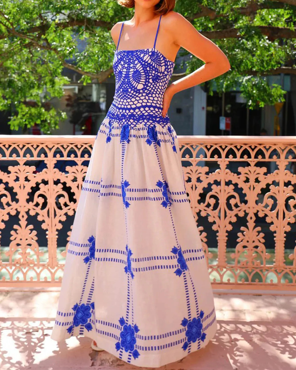 Elegant Fashion Lace Blue and White Contrast Strapless Maxi Dress