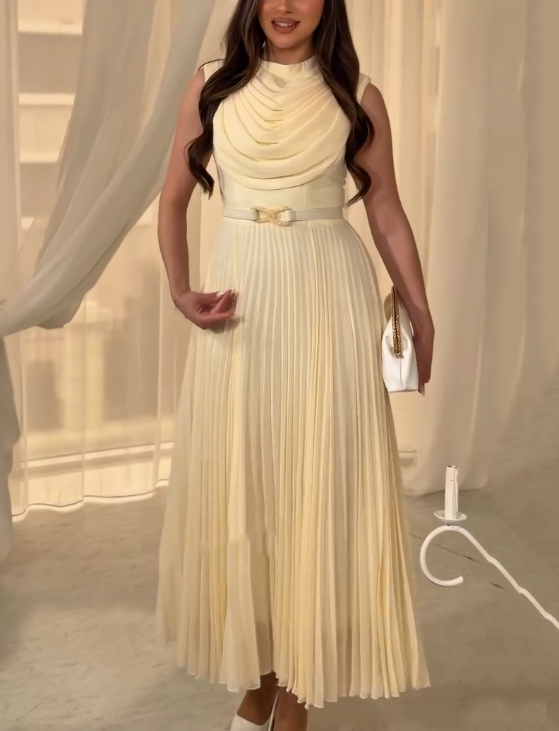 Elegant A-Line Pleated Chiffon Evening Gown