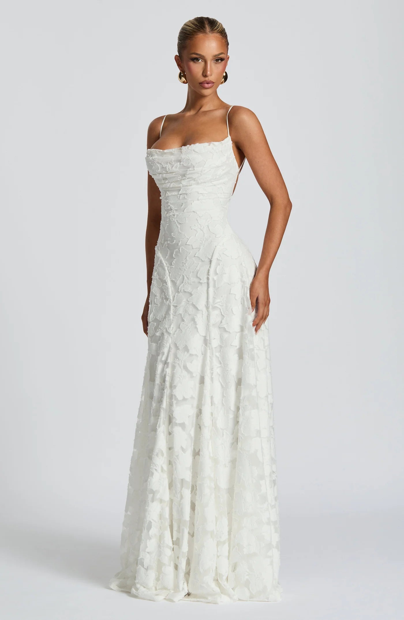 The Blooming Grace Gown – Burgundy Floral Lace Evening Dress