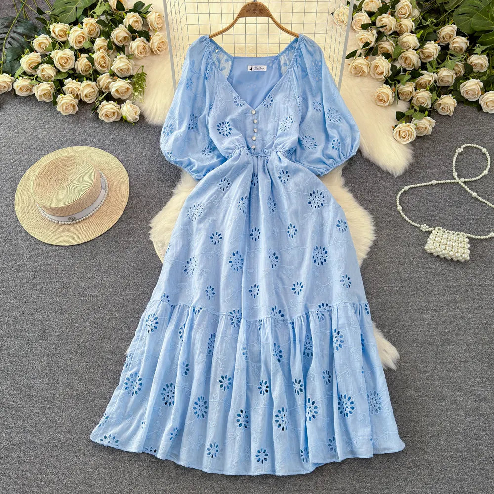 Short-Sleeved V-Neck Waist Slim A-Line Hollow Embroidered Dress