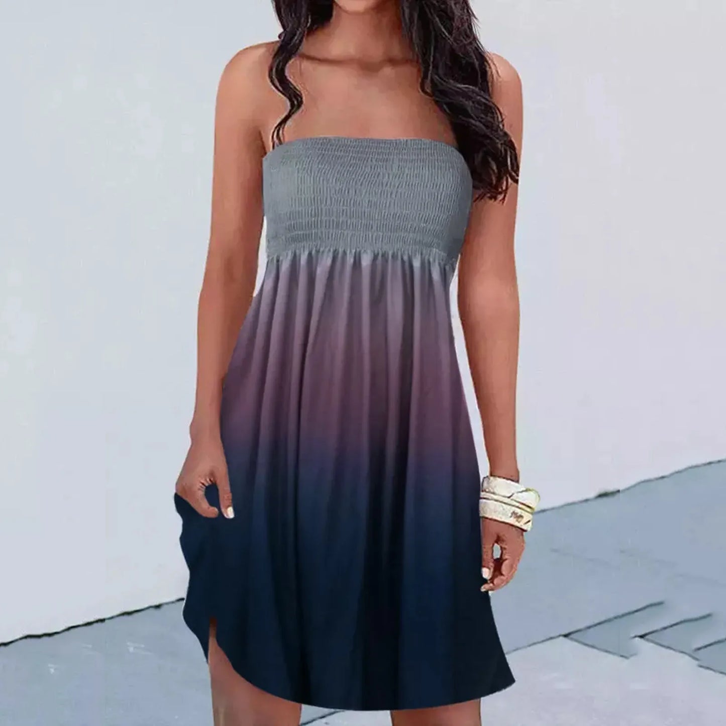 Casual And Atylish Atrapless Midi Dress