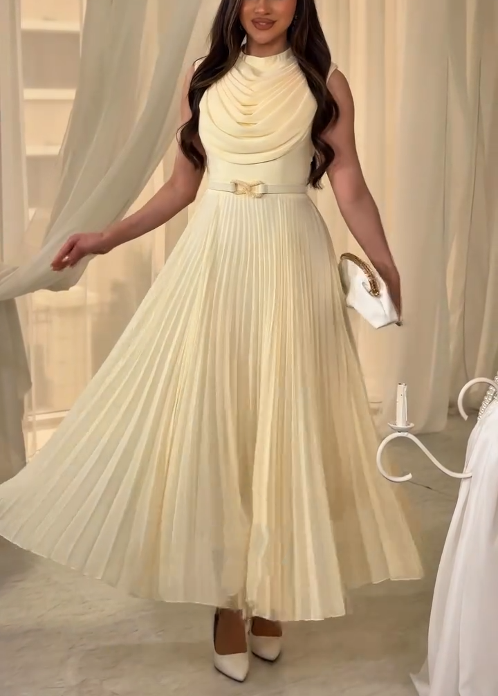 Elegant A-Line Pleated Chiffon Evening Gown
